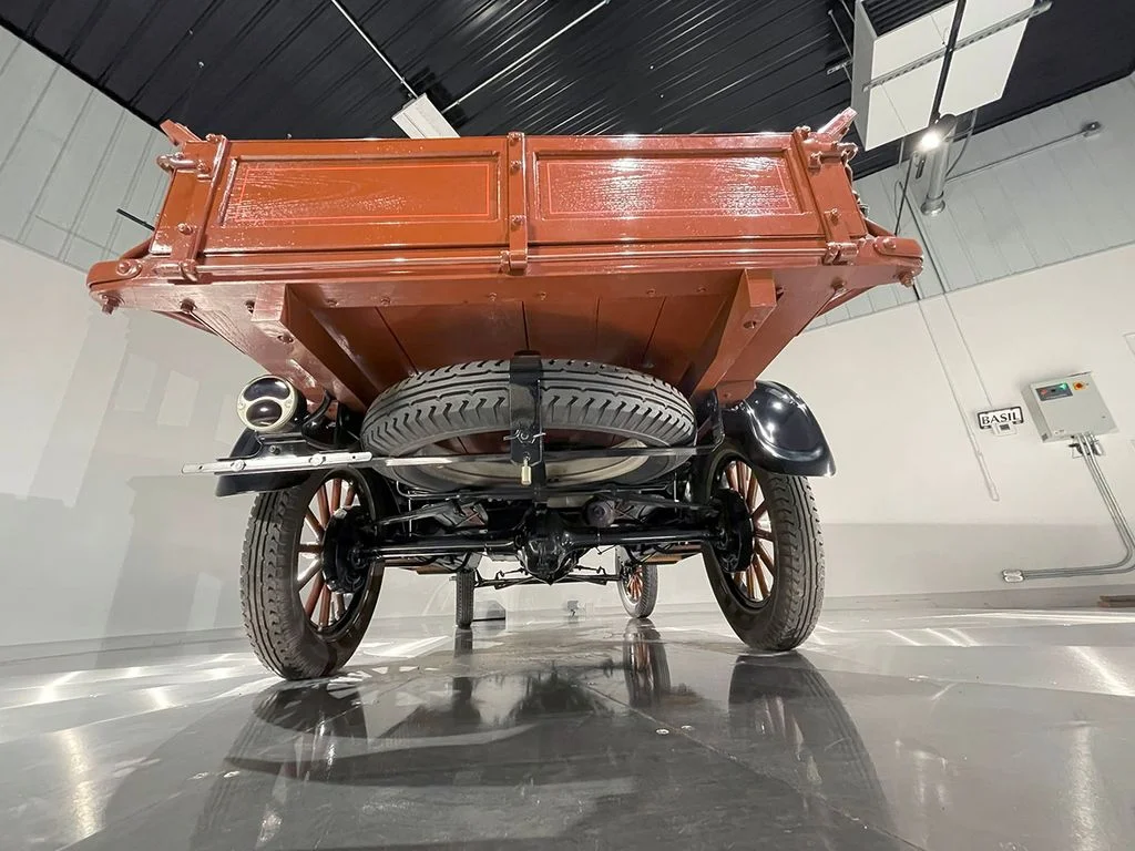 Used 2027  Ford  image 13