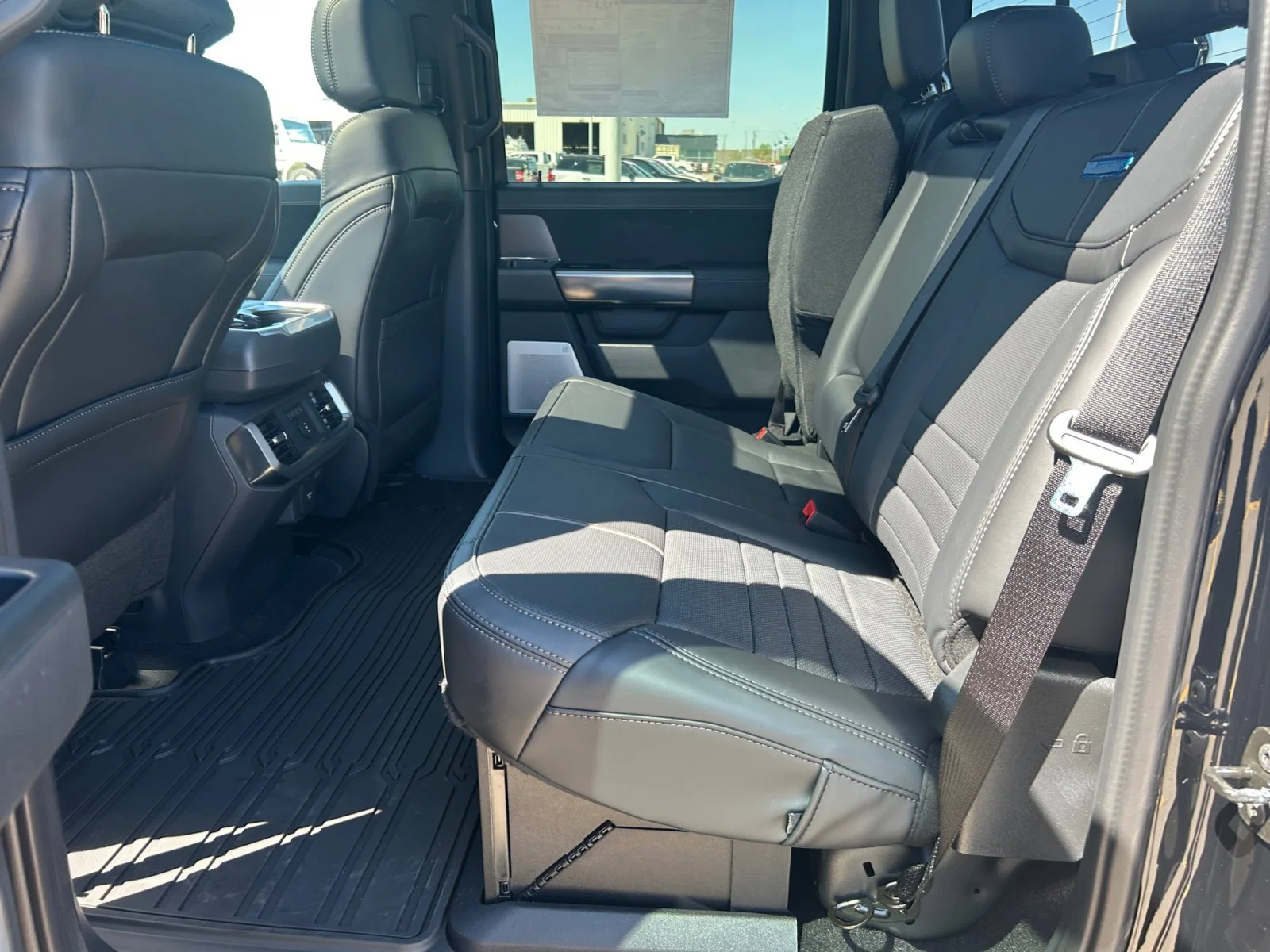New 2026 Agate Black Metallic Ford Platinum image 19