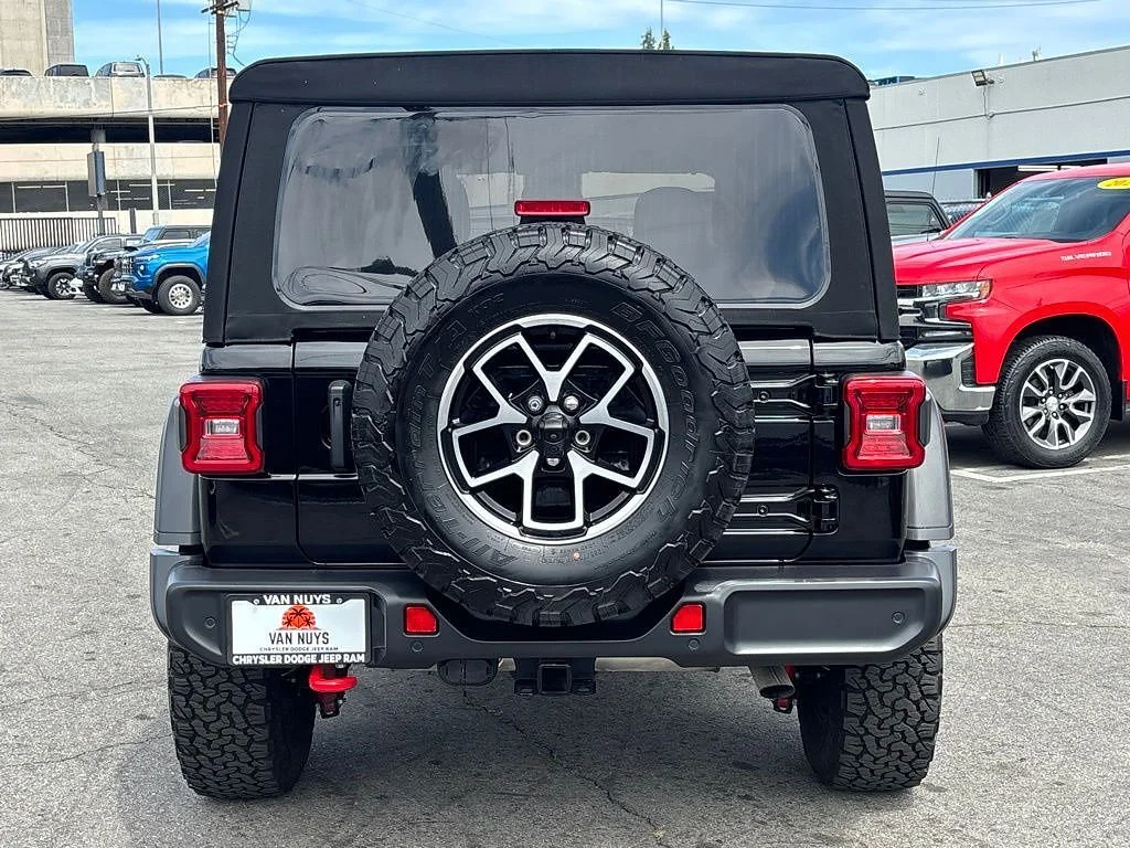 Used 2024 Black Jeep Rubicon image 4