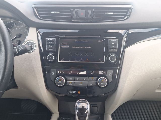 Certified Used 2022 Gray Nissan SL image 19