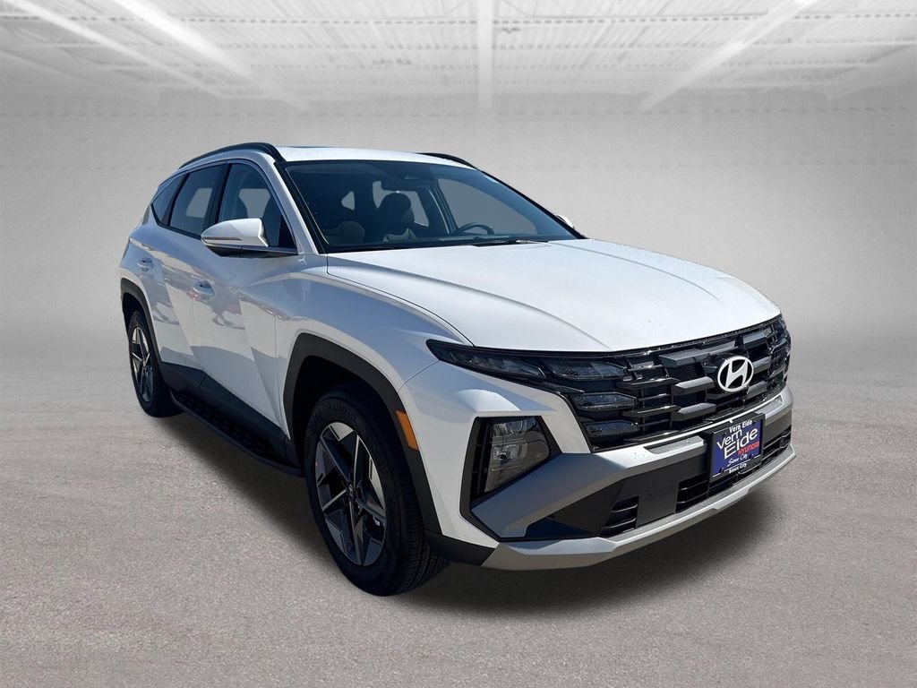 New 2026 White Hyundai SEL Premium image 7