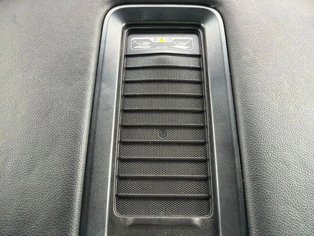 Used 2016 Gray Chevrolet LT image 40