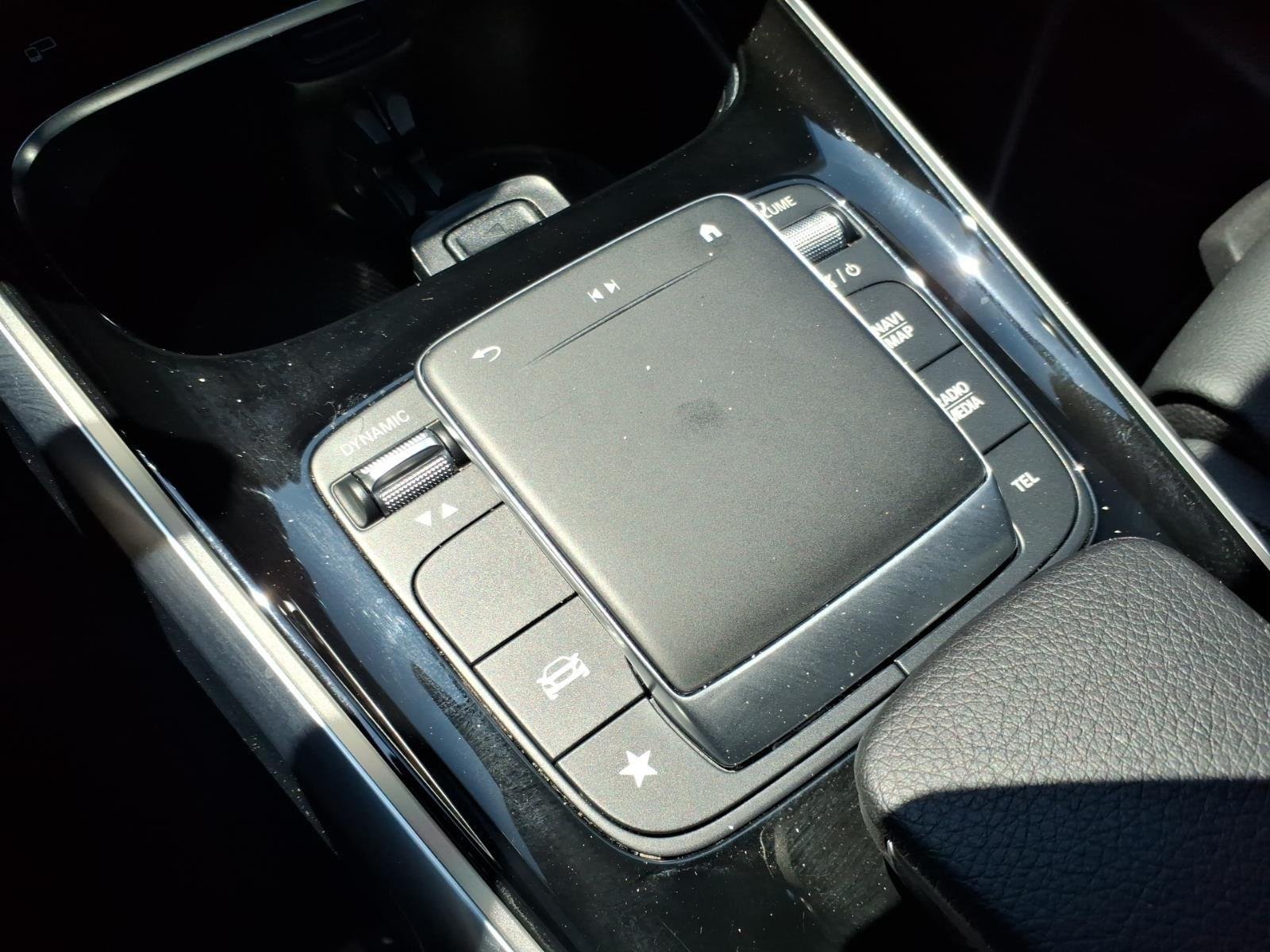 Used 2023 Night Black Mercedes-Benz GLB 250 image 9