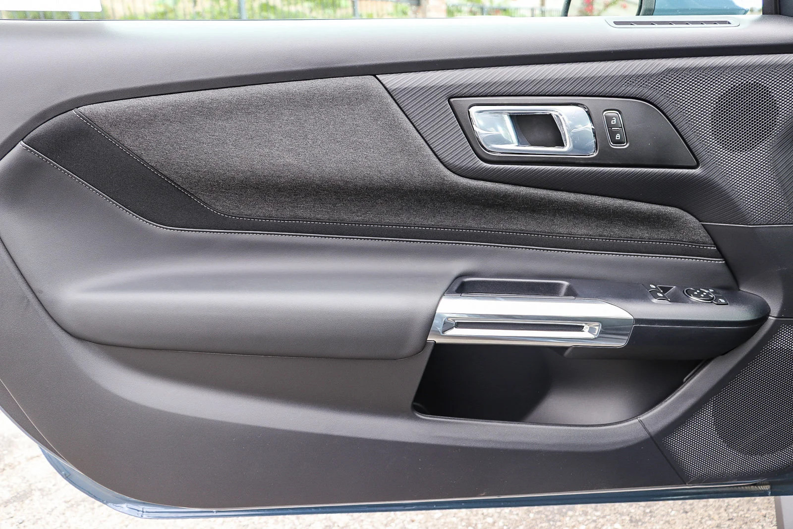 New 2026 Carbonized Gray Metallic Ford EcoBoost® Fastback image 23