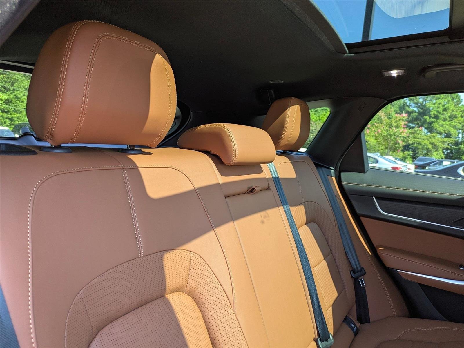 New 2026 Santorini Black Jaguar R-Dynamic S image 30
