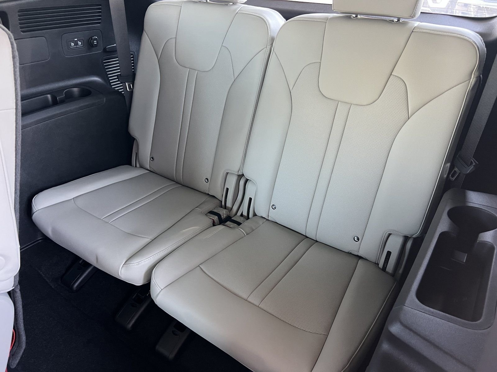 New 2026 Volcanic Sand Kia X-Line SX Prestige AWD image 16