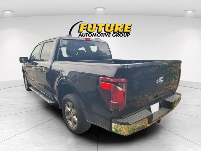 Used 2025 Black Ford XLT image 4