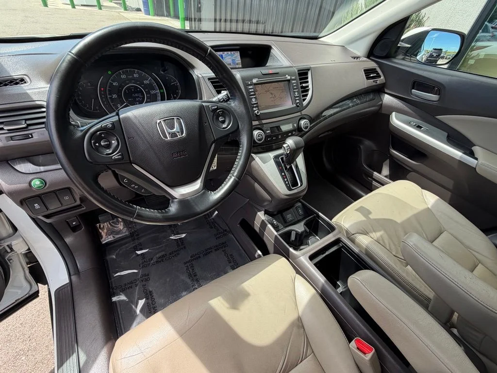 Used 2014 White Honda EX-L image 11