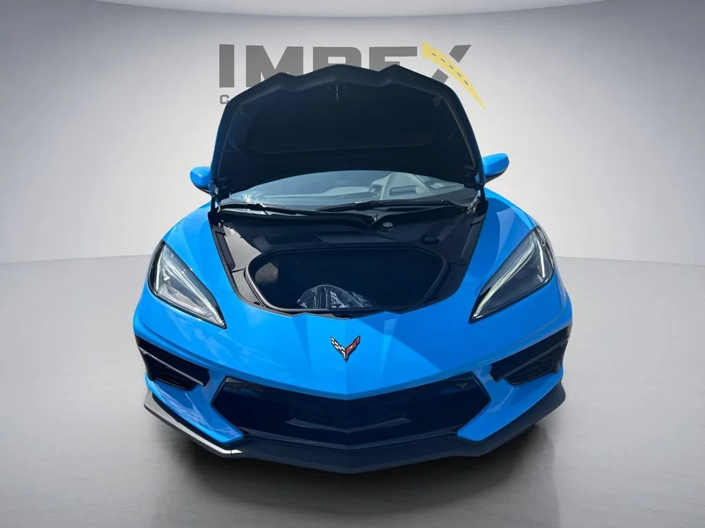 Used 2025 Rapid Blue Chevrolet 2LT image 27