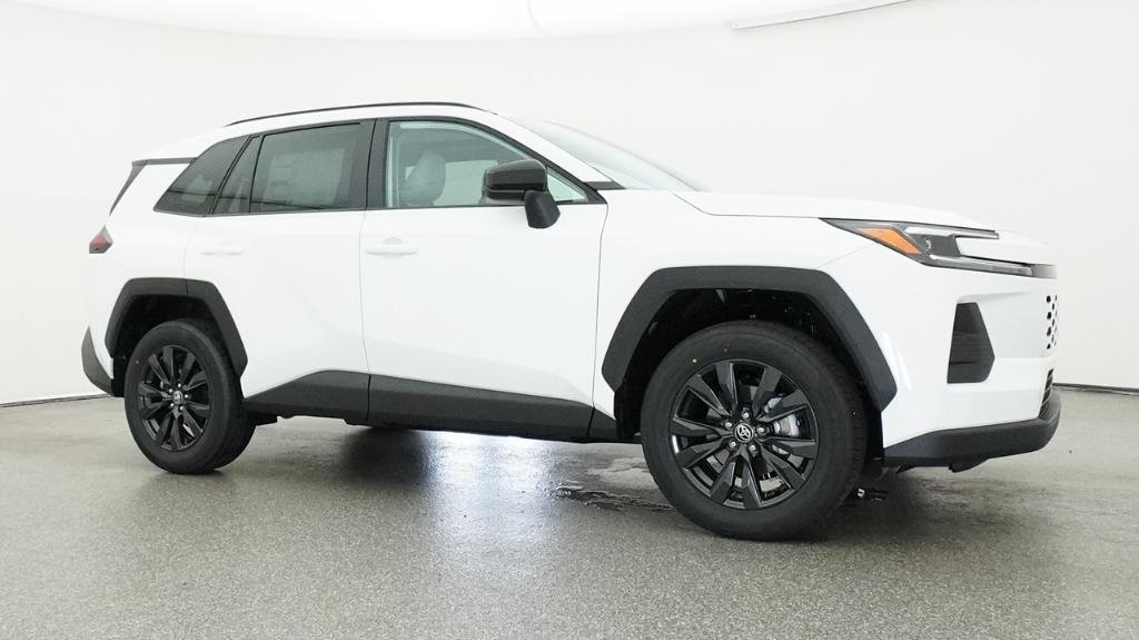 New 2026 Ice Cap Toyota XLE Premium image 17
