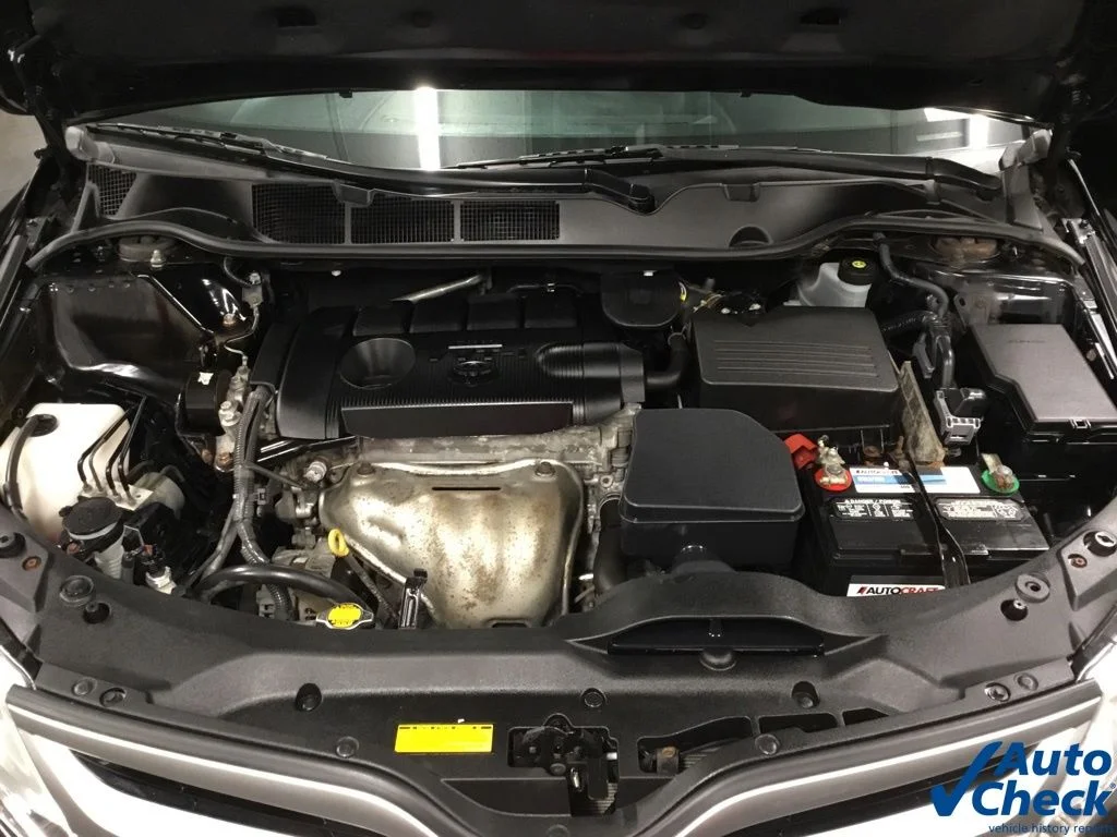 Used 2014 Black Toyota LE image 47