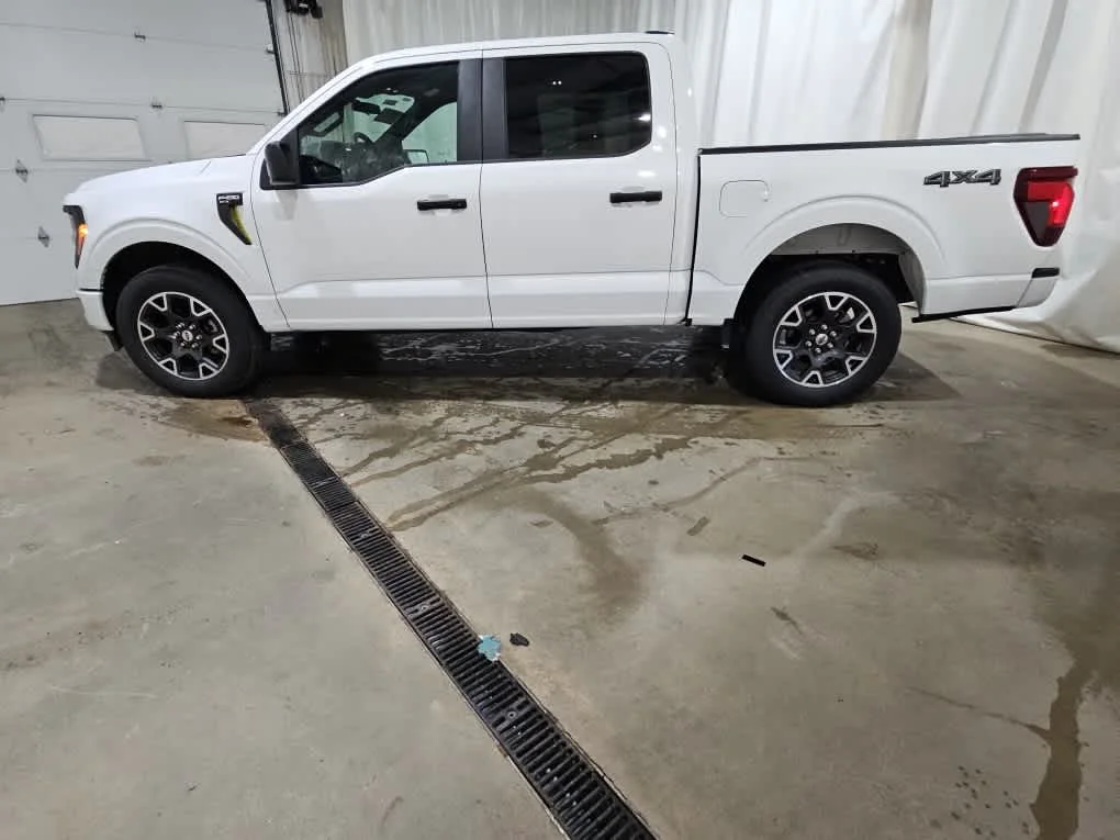 Used 2024 Oxford White Ford STX image 3