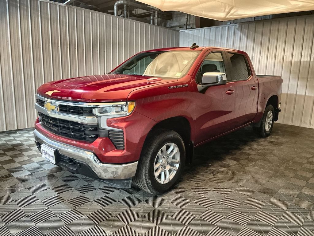 Used 2023 Radiant Red Tintcoat Chevrolet LT image 4