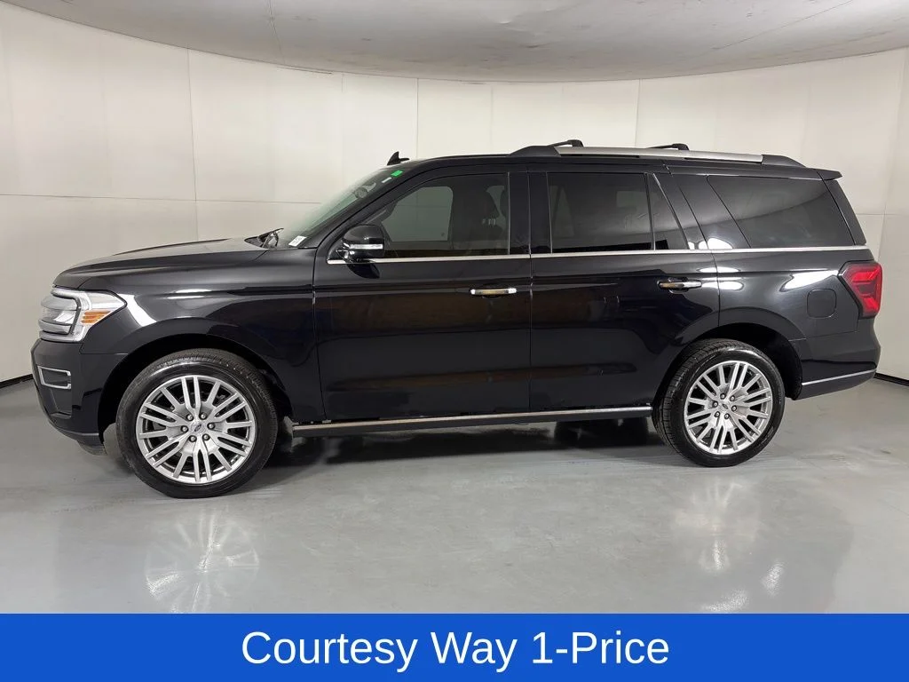 Used 2024 Black Ford Limited image 6