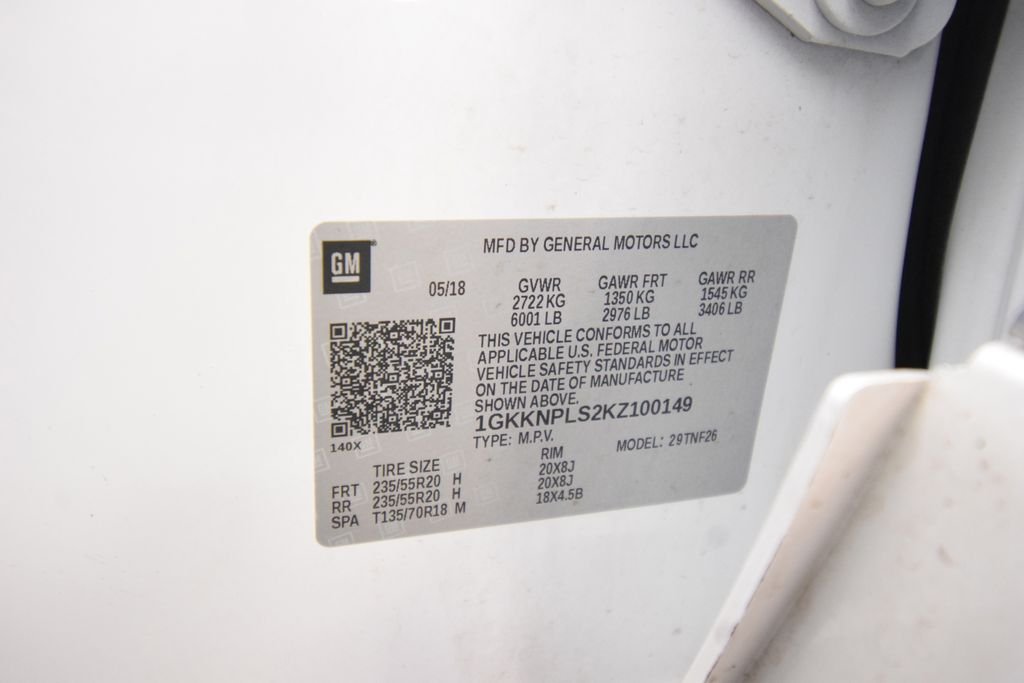 Used 2019 White Frost Tricoat GMC Denali image 33