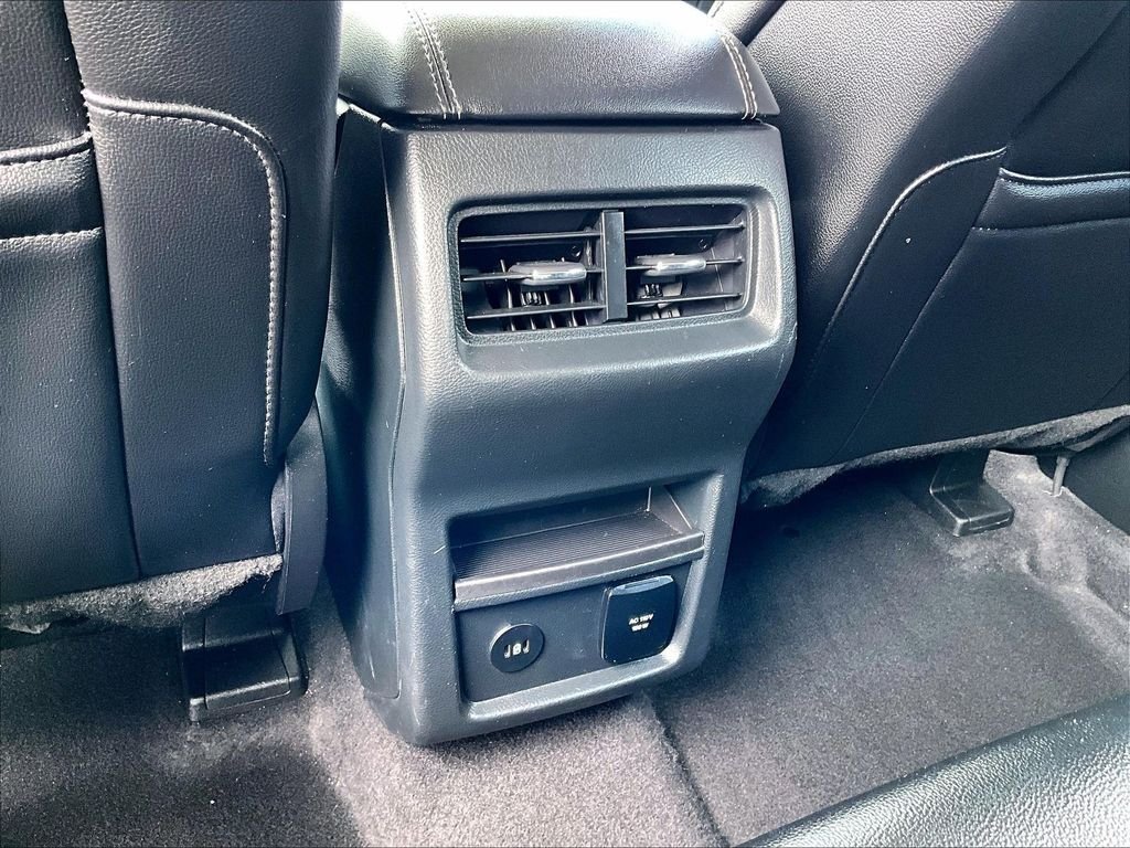 Used 2024 Black Ford Titanium image 28
