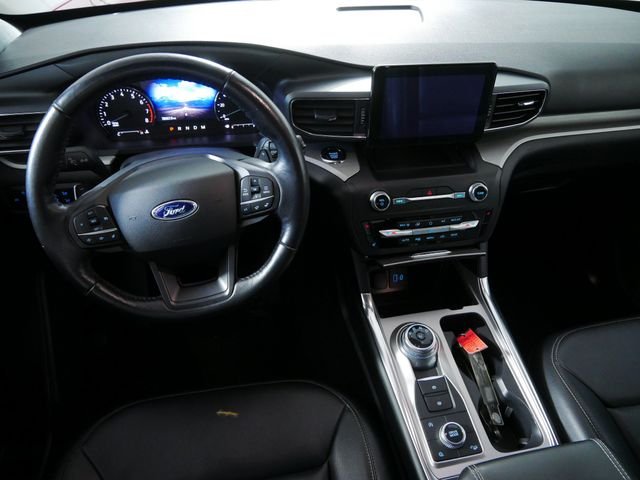 Certified Used 2020 Red Ford XLT image 4