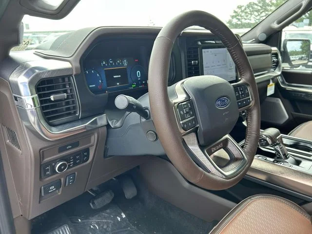 New 2026 Star White Metallic Tri-Coat Ford King Ranch® image 16