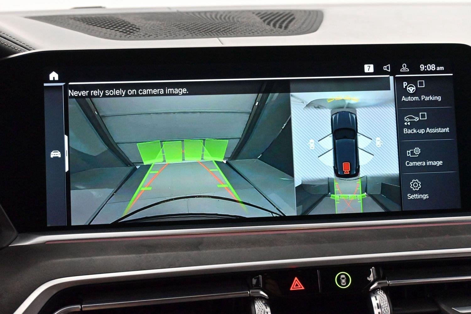 Used 2019 Black Sapphire Metallic BMW xDrive40i image 23