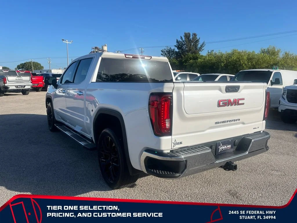 Used 2023 White Frost Tricoat GMC SLT image 7