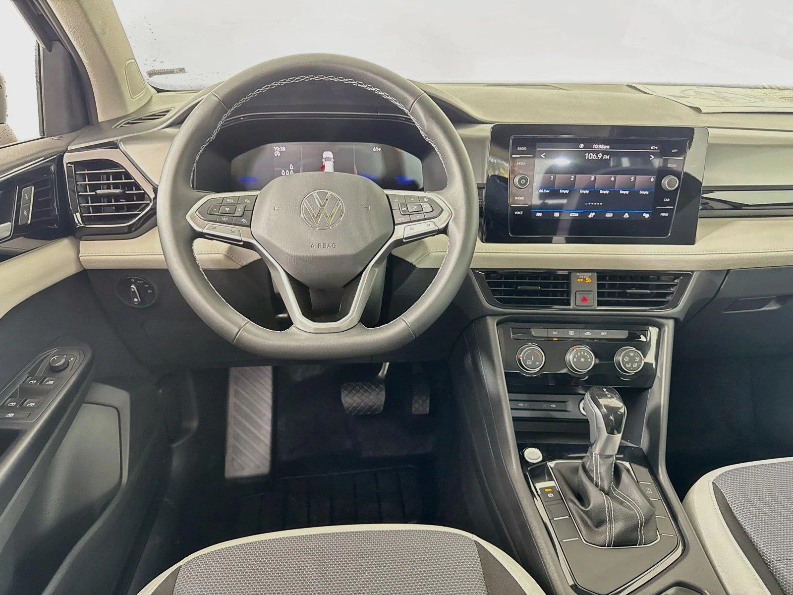 New 2027 Deep Black Pearl Volkswagen S image 20