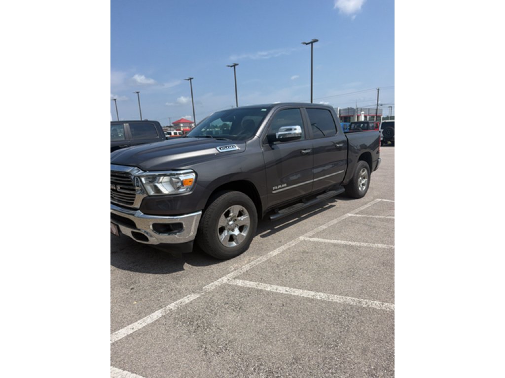 Used 2019 Granite Crystal Metallic Clearcoat Ram Big Horn/Lone Star image 2