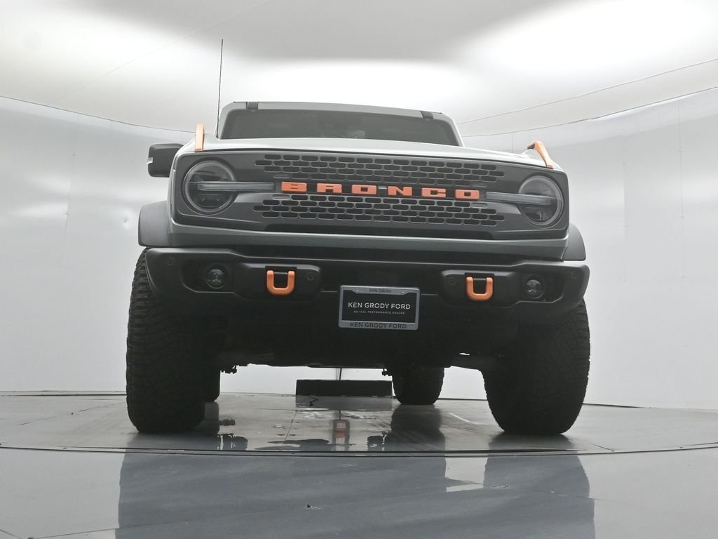 Certified Used 2023 Gray Ford Badlands image 45