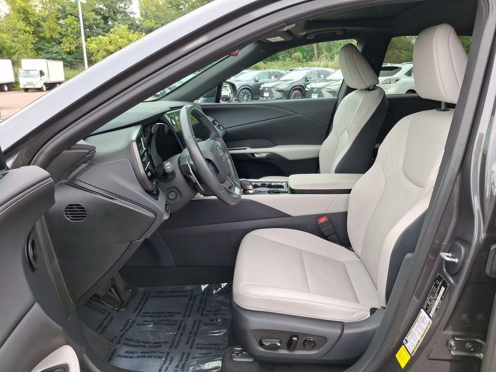 Certified Used 2025 CLOUDBURST GRAY Lexus 350 Premium image 13