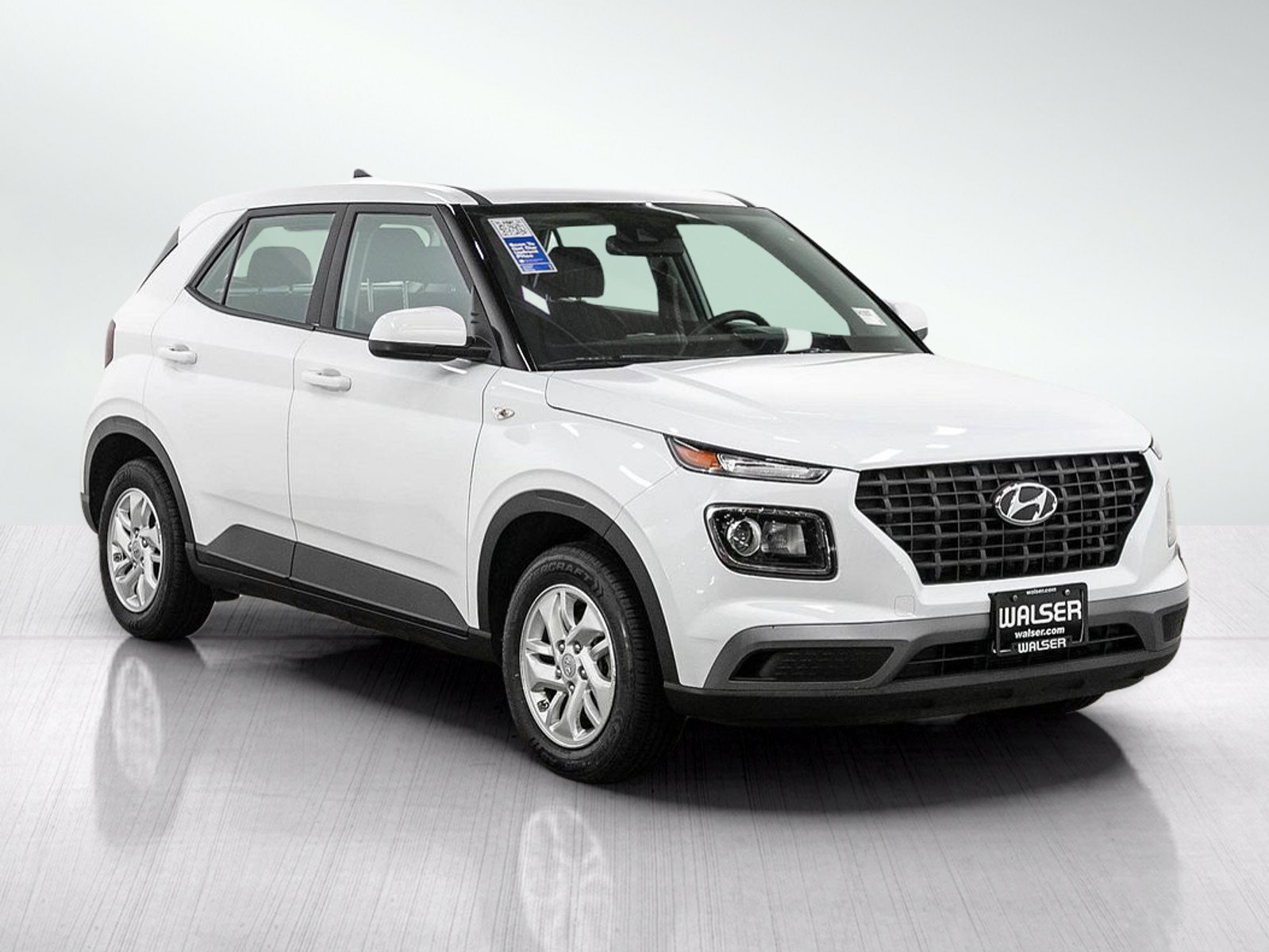 Used 2021 White Hyundai SE IVT image 8