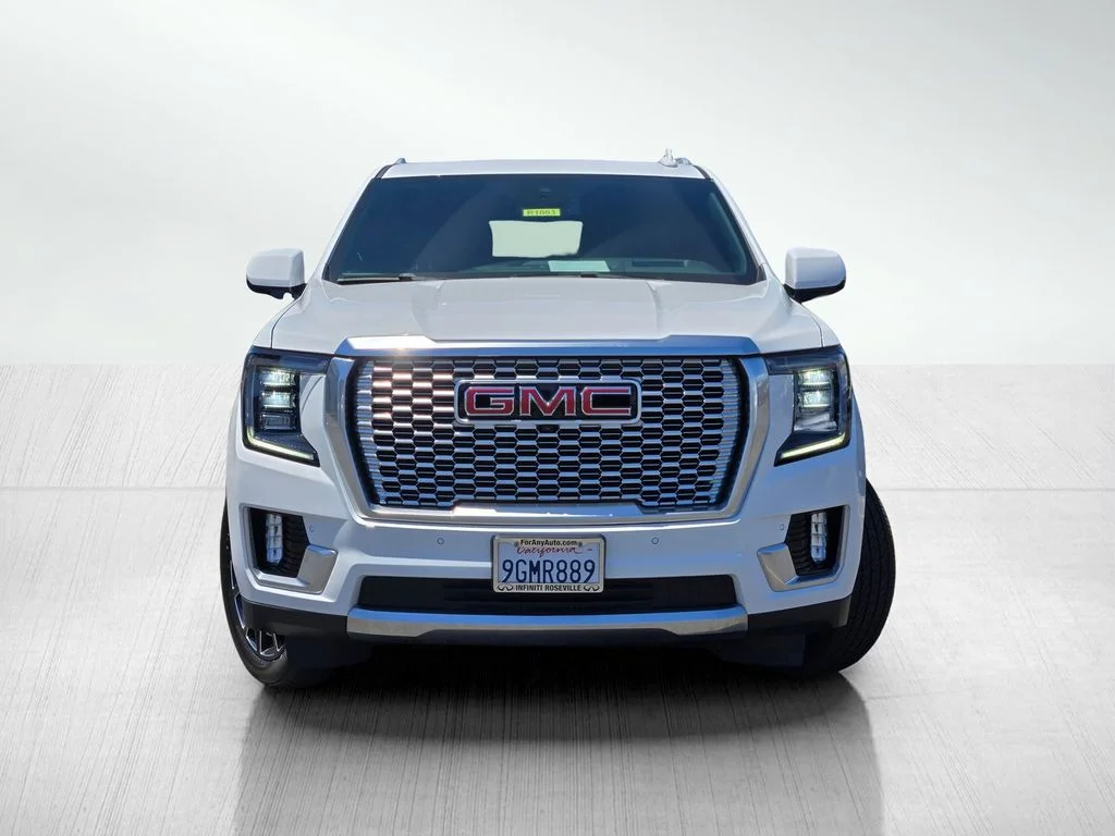 Used 2023 Summit White GMC Denali image 2