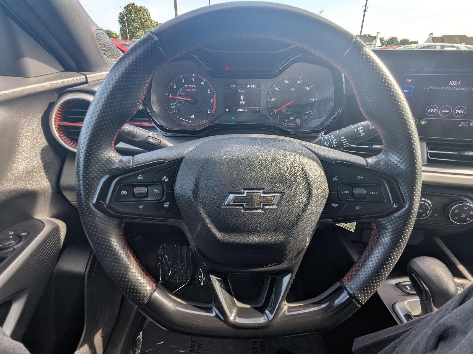 Used 2024 Nitro Yellow Metallic Chevrolet 1RS image 19