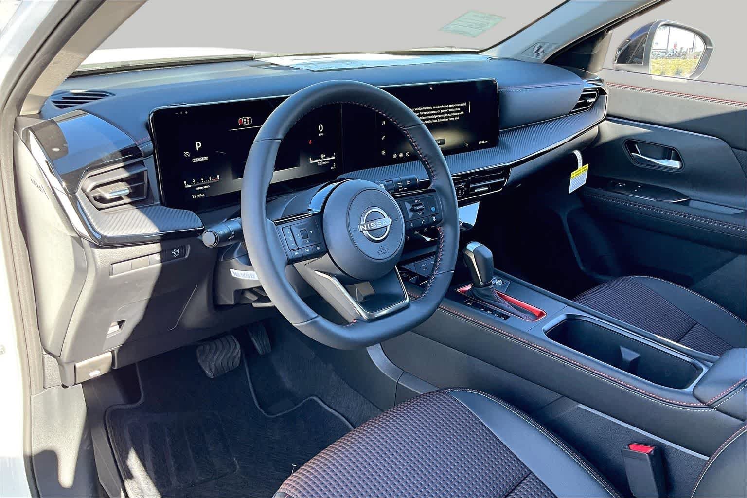 2026 Nissan KICKS SR - Photo 8