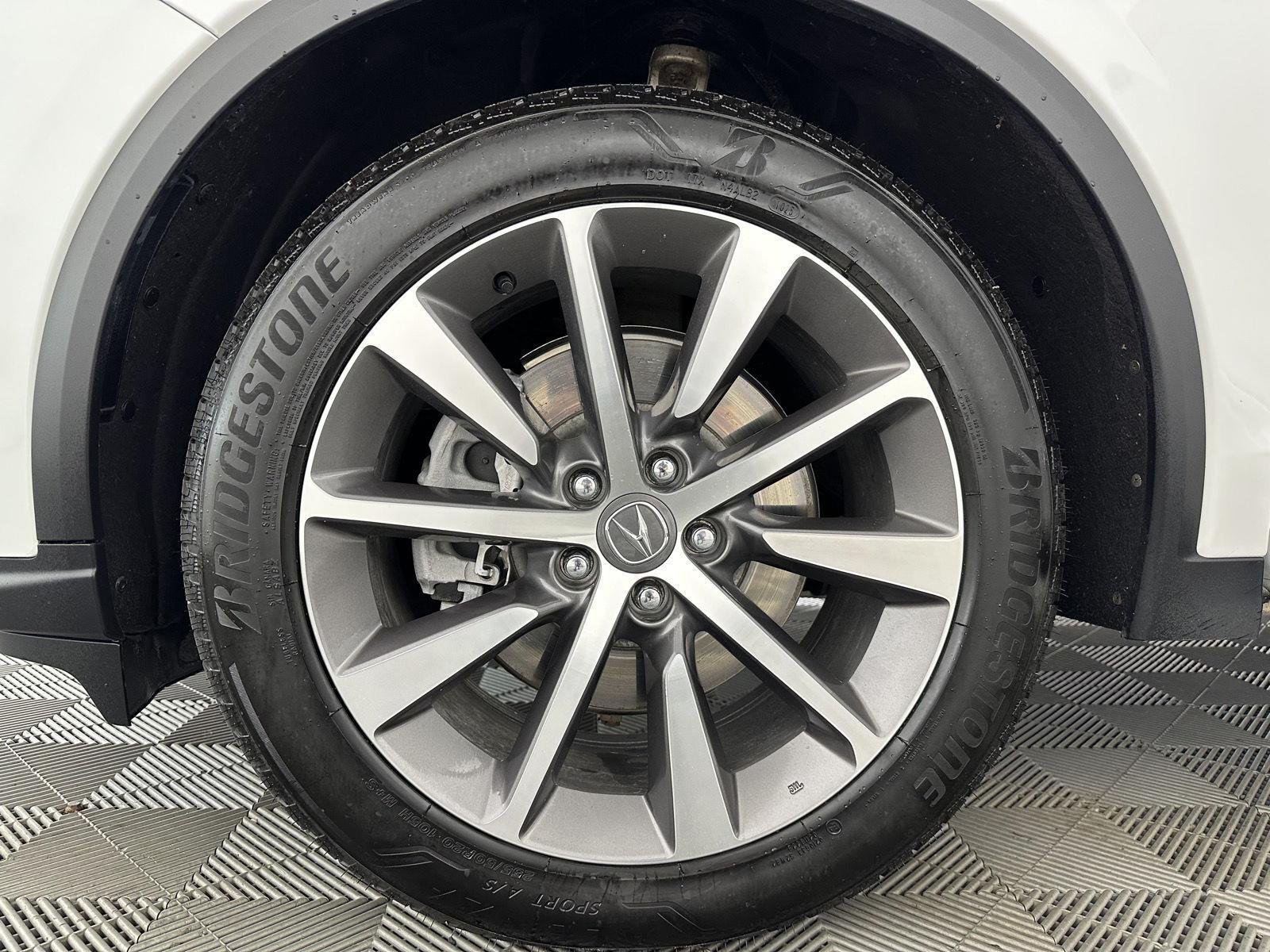 Used 2025 Platinum White Pearl Acura SH-AWD w/Tech image 49