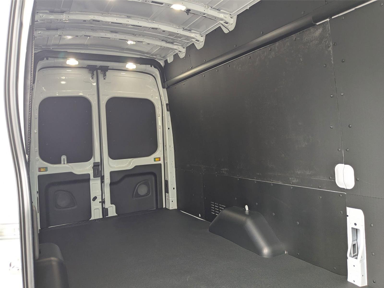 New 2026 Oxford White Ford Cargo Van image 21