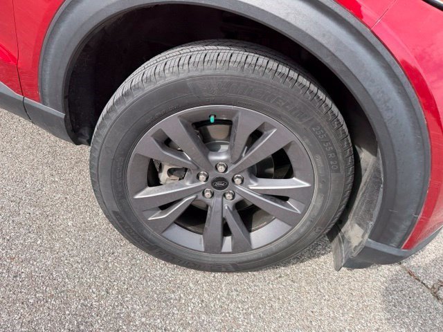 Certified Used 2022 Red Metallic Ford XLT image 47