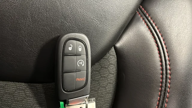 Used 2022 Bright White Clearcoat Jeep Trailhawk image 31