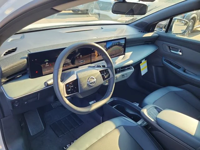 New 2026 White Nissan SV+ image 15