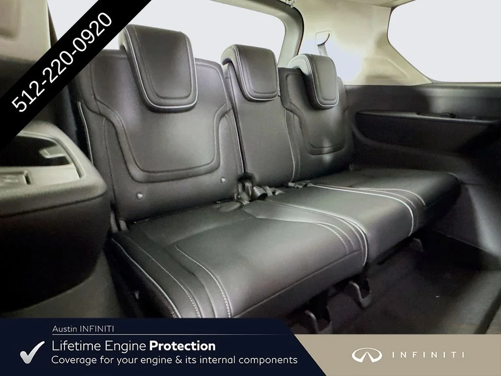 New 2027 White INFINITI LUXE image 37