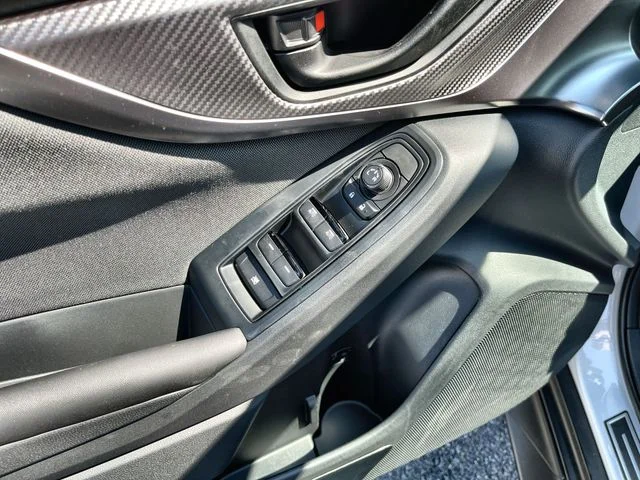 New 2026 CERAMIC WHITE Subaru Base image 17
