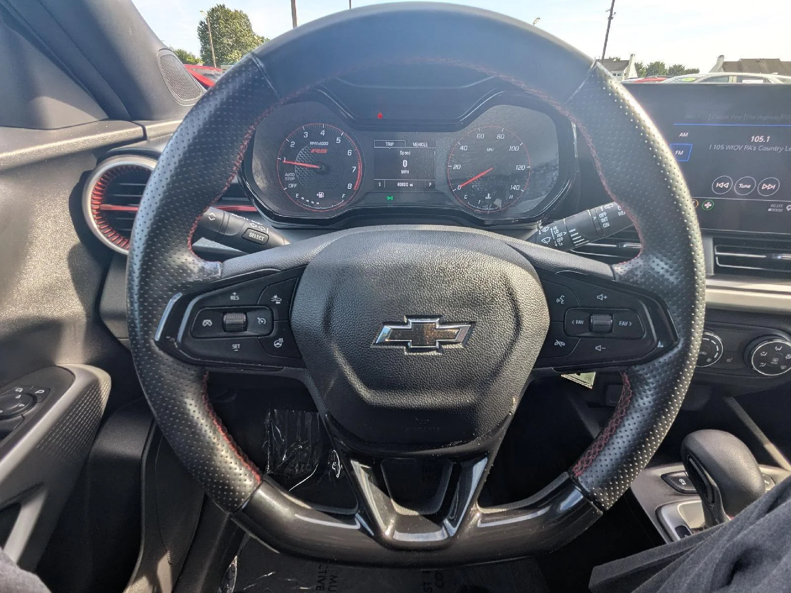 Used 2024 Nitro Yellow Metallic Chevrolet 1RS image 19