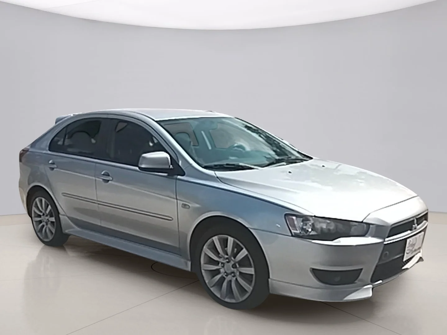 Used 2010 Silver Mitsubishi GTS image 7