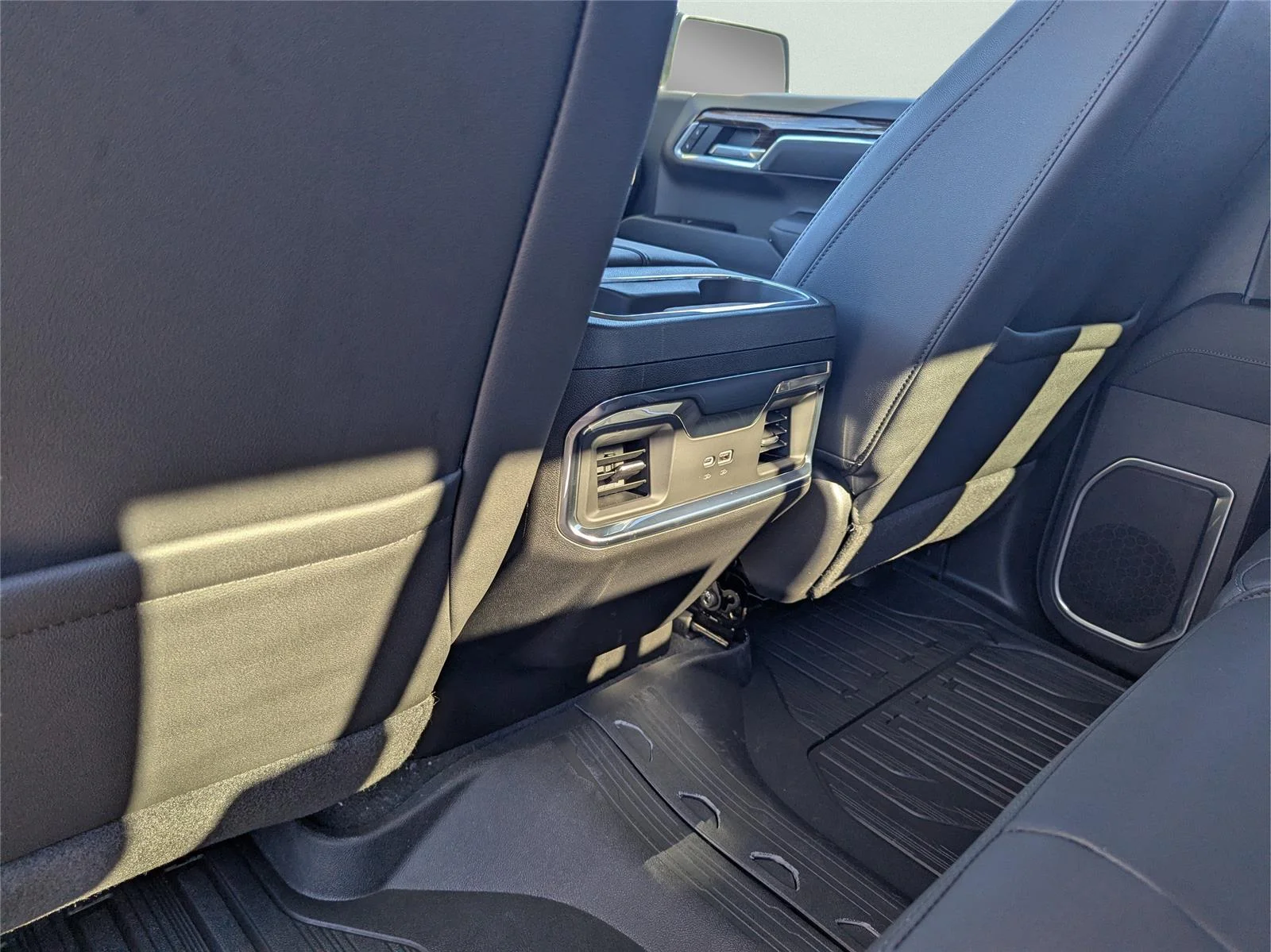 New 2026 Onyx Black GMC Elevation image 24