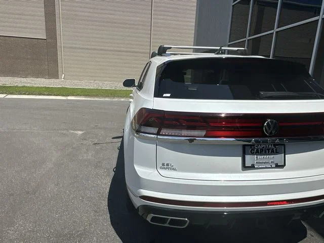 Used 2024 White Volkswagen 2.0T SEL R-Line image 26