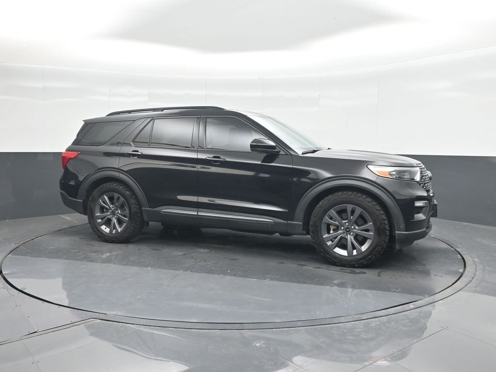 Used 2023 Black Ford XLT image 11
