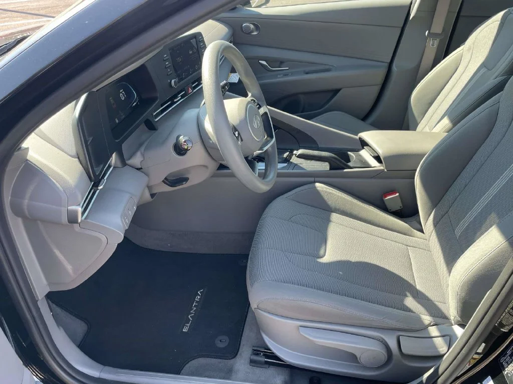 Certified Used 2026 Black Hyundai SE image 14