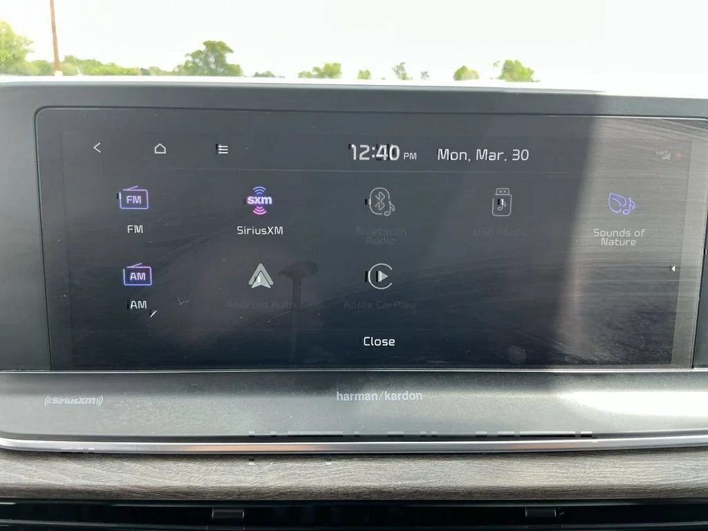 Used 2022 Everlasting Silver Kia SX image 15