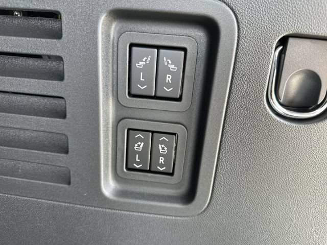 2026 Buick Enclave Preferred - Photo 30