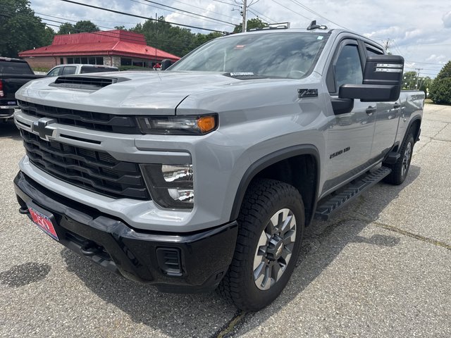 2024 Chevrolet Silverado 2500HD Custom
