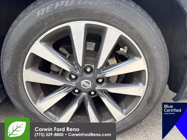 Used 2017 Super Black Clearcoat Nissan 2.5 SV image 19
