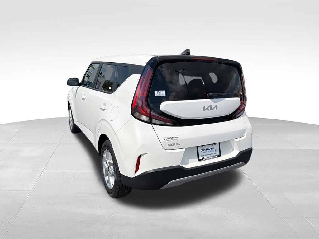 2025 Kia Soul LX - Photo 6